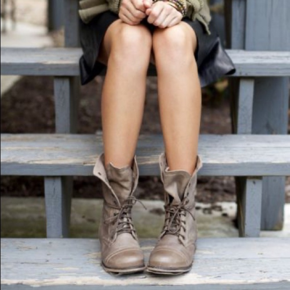 Steve Madden Troopa Stone Combat Boots